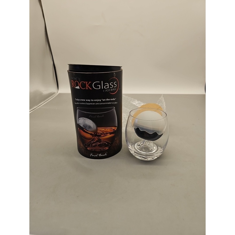 On the Rock Glass and Ice Ball by Final Touch Brand‎ New in Original Packaging